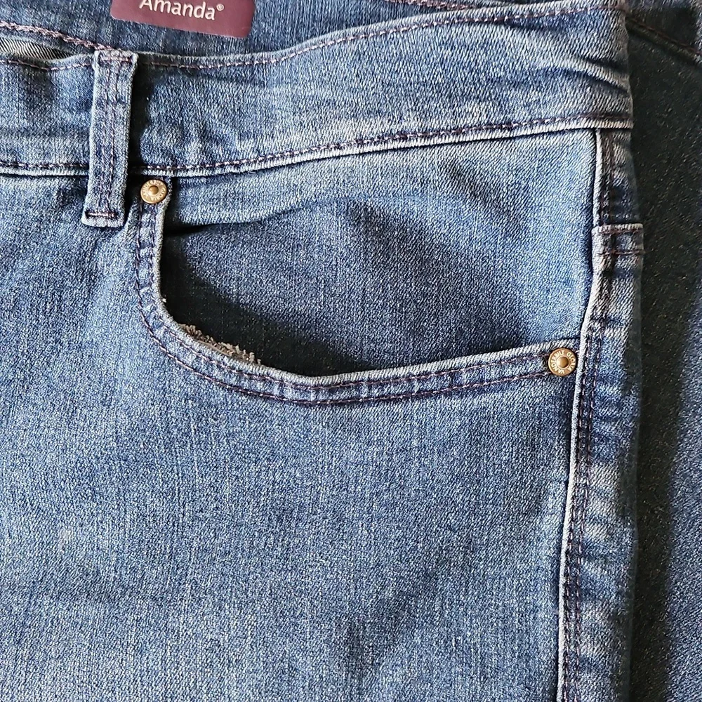 Gloria Vanderbuilt Amanda Blue Jeans - Picture 4 of 10